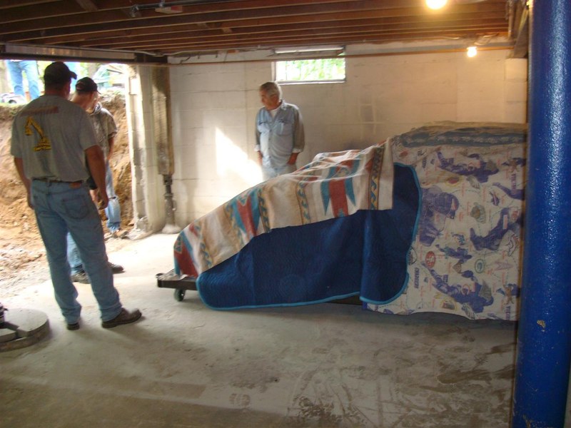 Illustration for article titled Countach Guy Needs Help: Basement-Built Lamborghini Fans Lead To Huge Web Hosting Bill